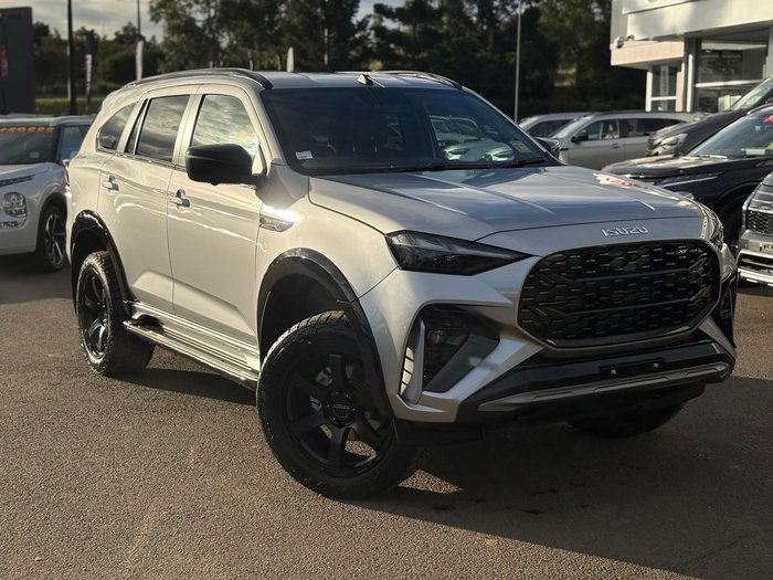 2026 Isuzu MU-X