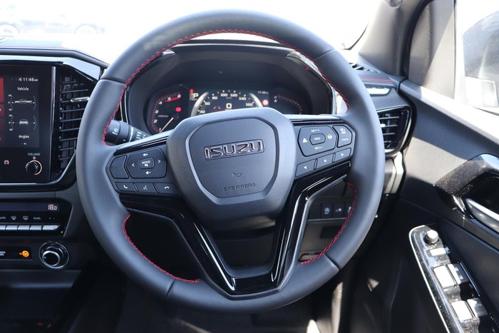 2025 Isuzu D-MAX X-TERRAIN