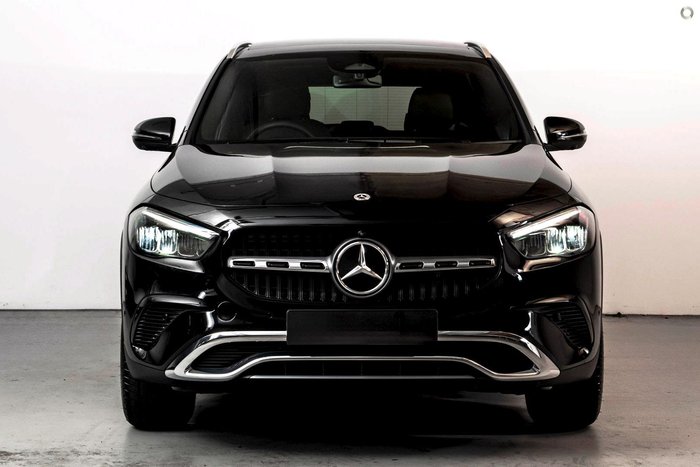 2025 Mercedes-Benz GLA-Class GLA250 e with EQ hybrid technology