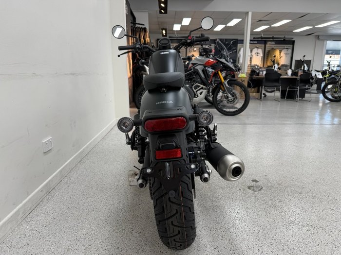 2025 Honda CMX 500 grey