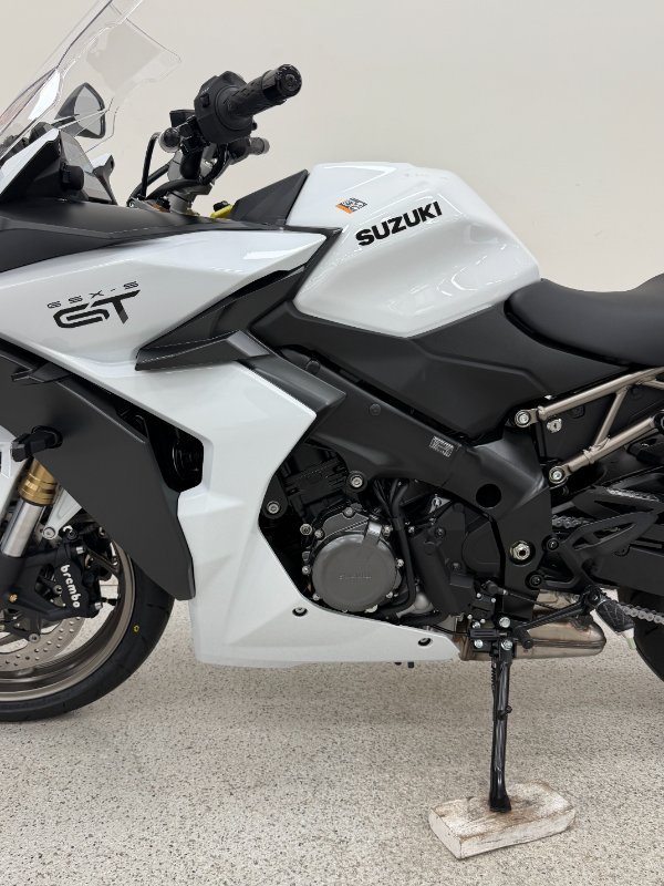 2026 Suzuki GSX-S1000GT White
