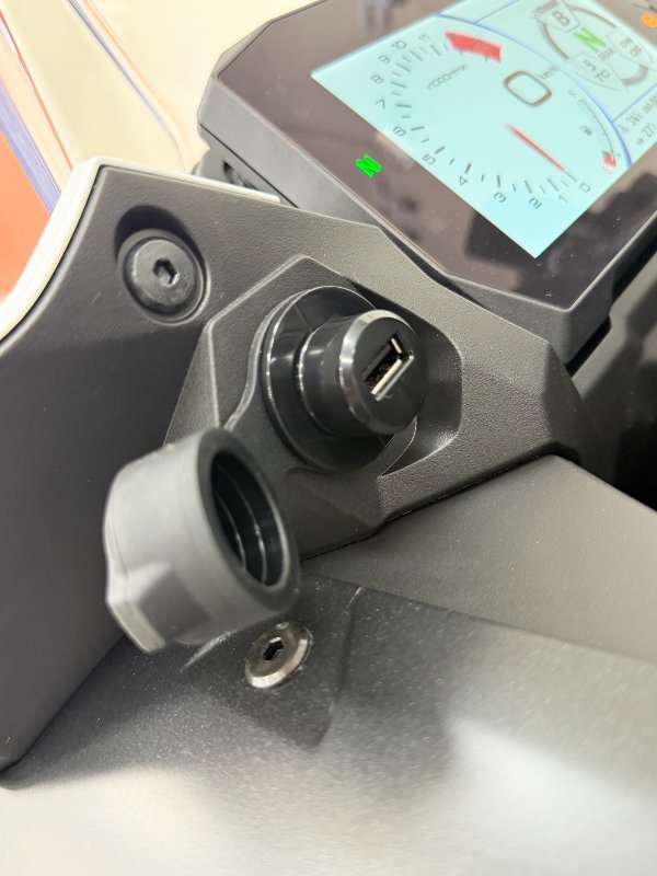 2026 Suzuki GSX-S1000GT White