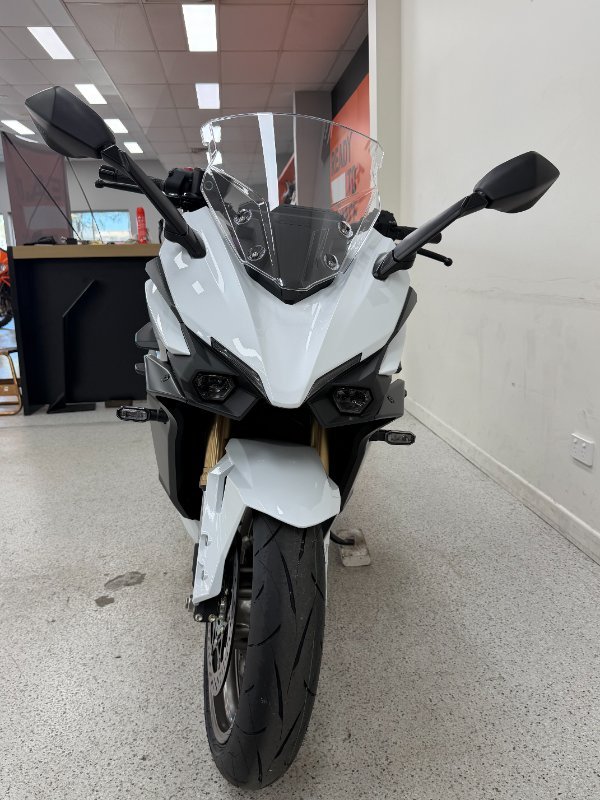 2026 Suzuki GSX-S1000GT White