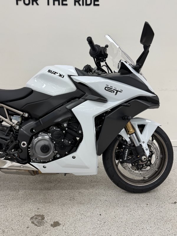 2026 Suzuki GSX-S1000GT White