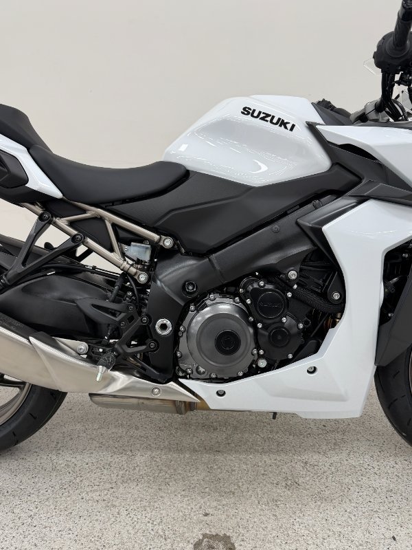 2026 Suzuki GSX-S1000GT White
