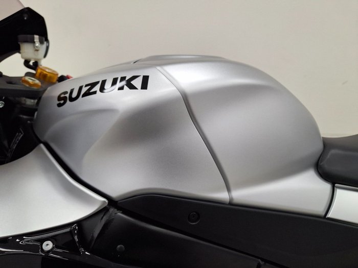 2026 Suzuki GSX-R1000R Silver