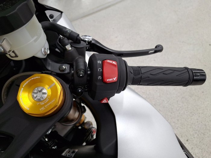 2026 Suzuki GSX-R1000R Silver