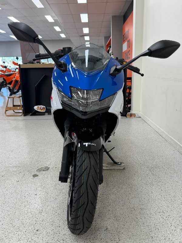 2026 Suzuki 2026 Suzuki 250CC GSX250 Road Blue