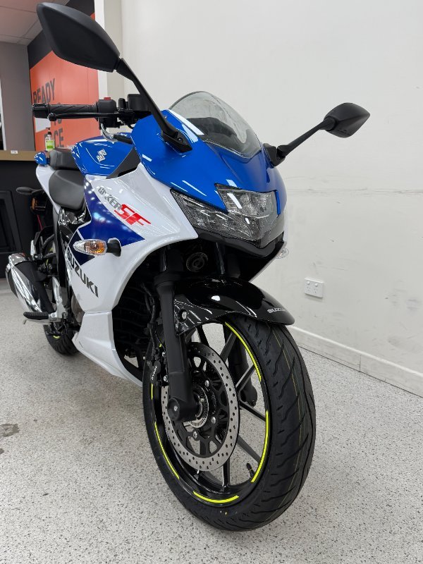 2026 Suzuki 2026 Suzuki 250CC GSX250 Road Blue