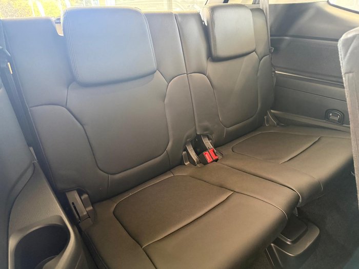 2025 Ford Everest Trend