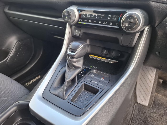 2021 Toyota RAV4 GXL