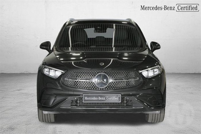 2025 Mercedes-Benz GLC-Class GLC300