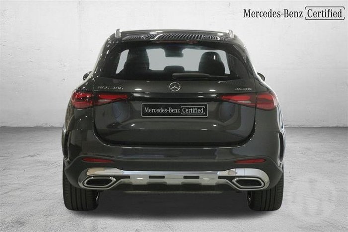 2025 Mercedes-Benz GLC-Class GLC300