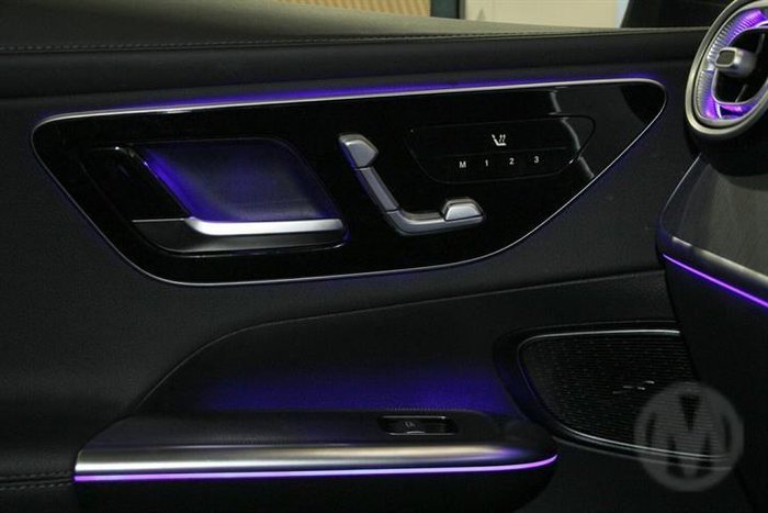 2025 Mercedes-Benz GLC-Class GLC300