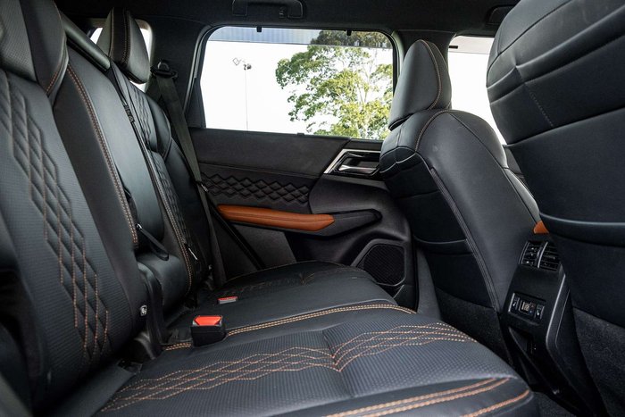 2022 Mitsubishi Outlander Exceed Tourer