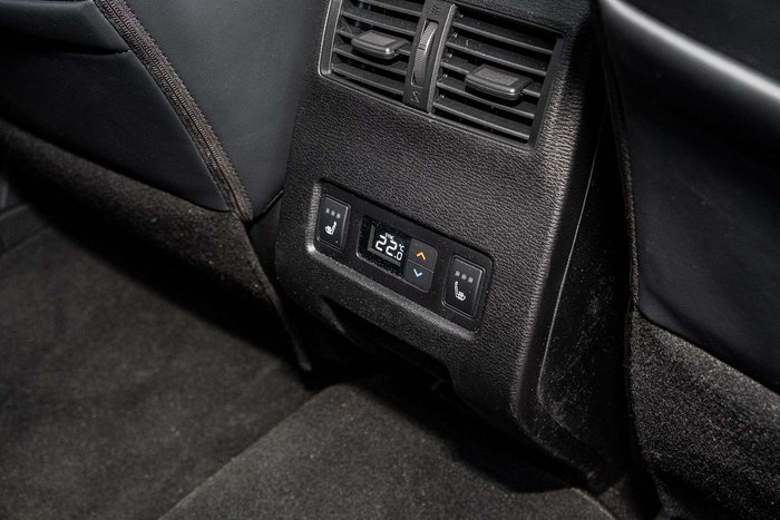 2022 Mitsubishi Outlander Exceed Tourer