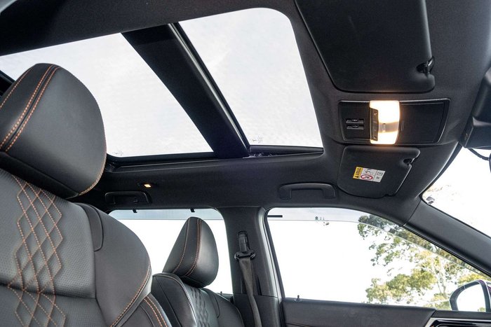 2022 Mitsubishi Outlander Exceed Tourer