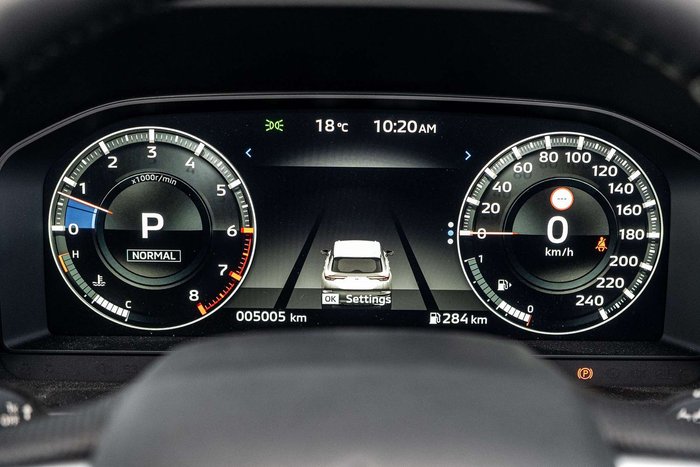 2022 Mitsubishi Outlander Exceed Tourer