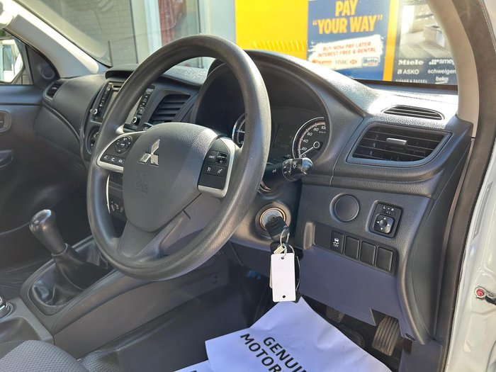2018 Mitsubishi Triton GLX