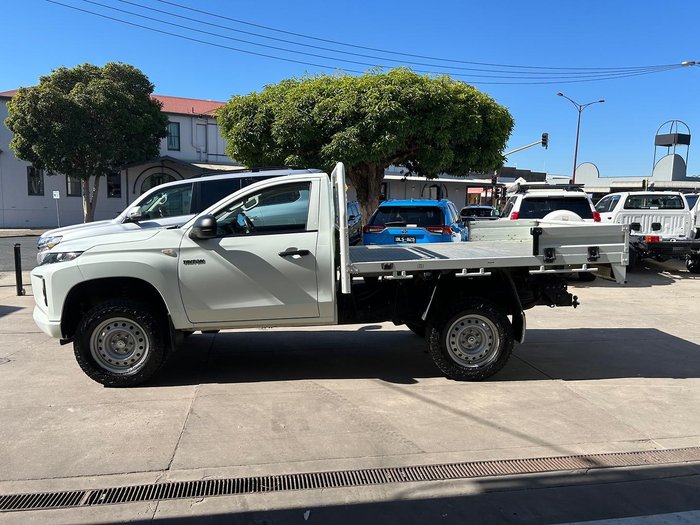 2018 Mitsubishi Triton GLX