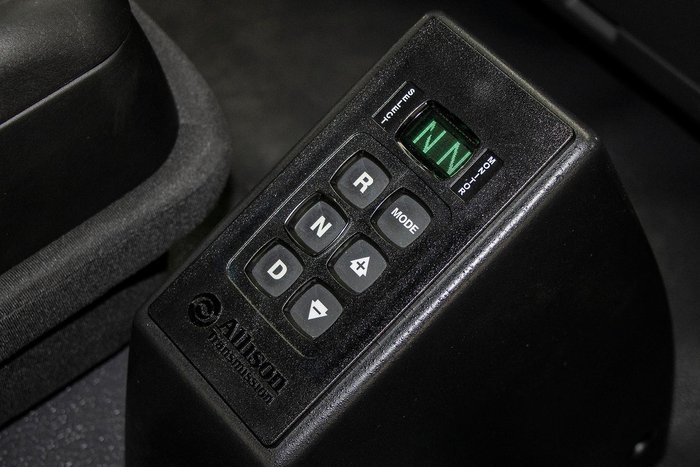 2025 Isuzu F Series FYJ 320-255 AT R67