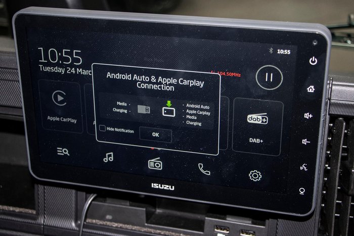 2025 Isuzu F Series FYJ 320-255 AT R67