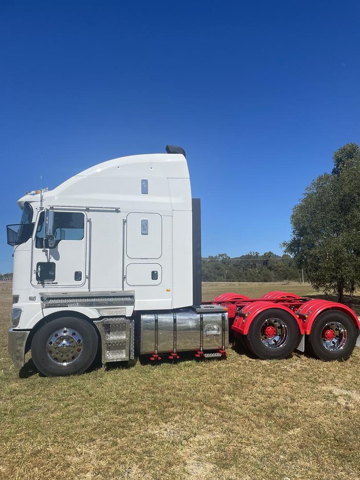 2026 Kenworth K220