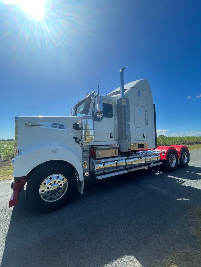 2026 Kenworth T909
