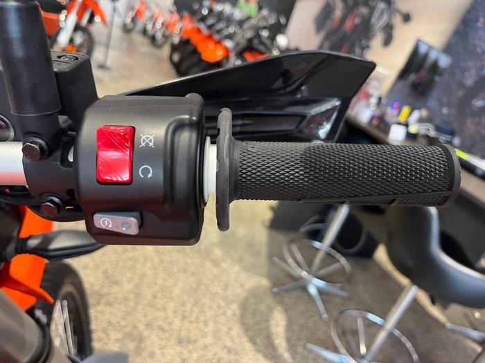 2024 KTM 690 Enduro R Enduro Orange