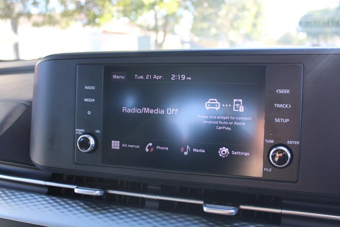 2022 Kia Carnival S