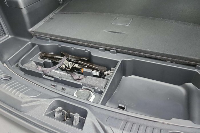 2025 Ford Everest Ambiente