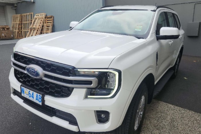 2025 Ford Everest Ambiente