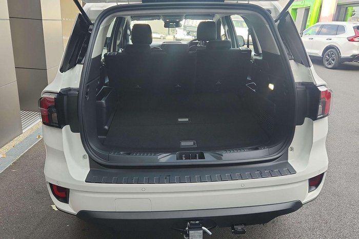 2025 Ford Everest Ambiente