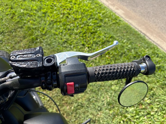 2021 INDIAN SCOUT BOBBER Black