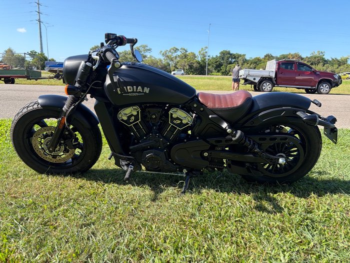 2021 INDIAN SCOUT BOBBER Black