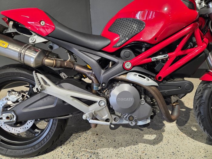 2009 Ducati MONSTER 696+ RED