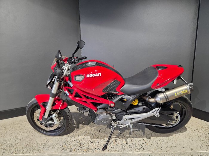 2009 Ducati MONSTER 696+ RED