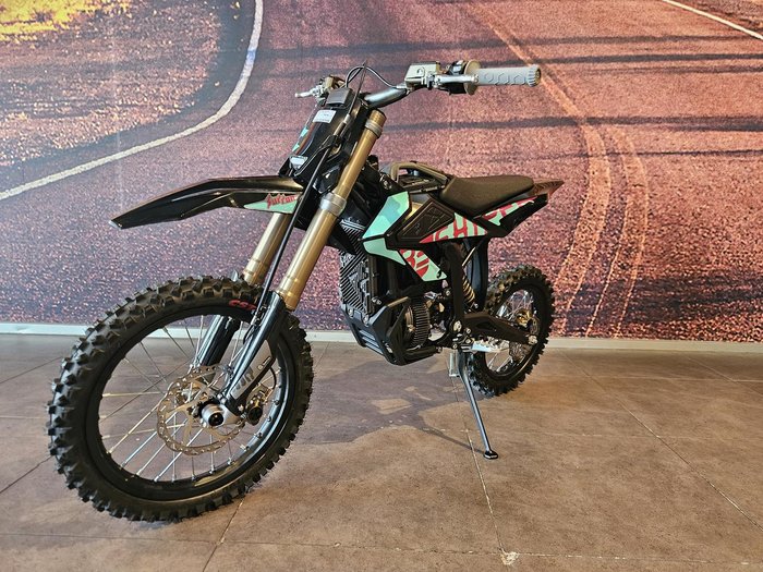 2025 Sur-Ron Hyper Bee 12/10 Hyper Bee Blue