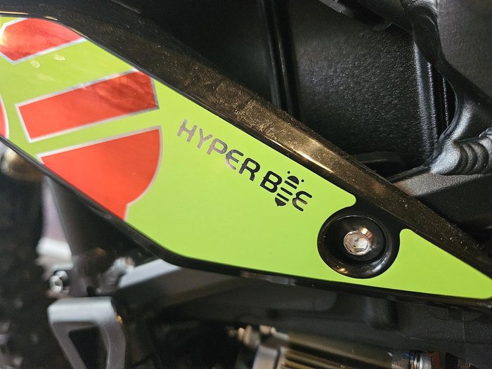 2025 Sur-Ron Hyper Bee 12/10 Hyper Bee Green