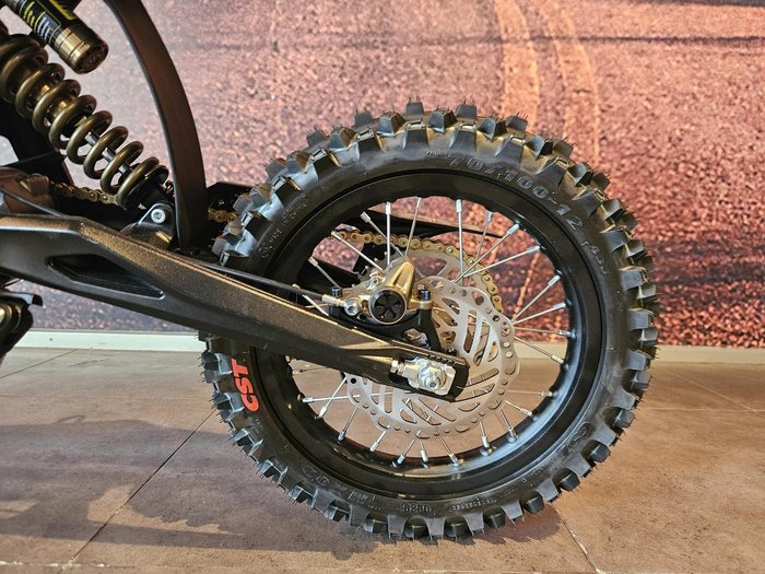 2025 Sur-Ron Hyper Bee 12/10 Hyper Bee Green