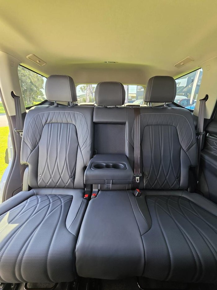 2026 LDV D90 Executive
