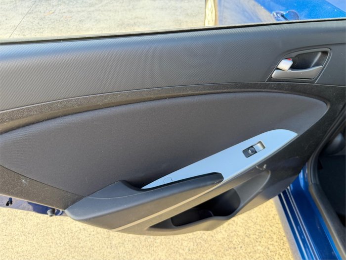 2014 HYUNDAI ACCENT ACTIVE