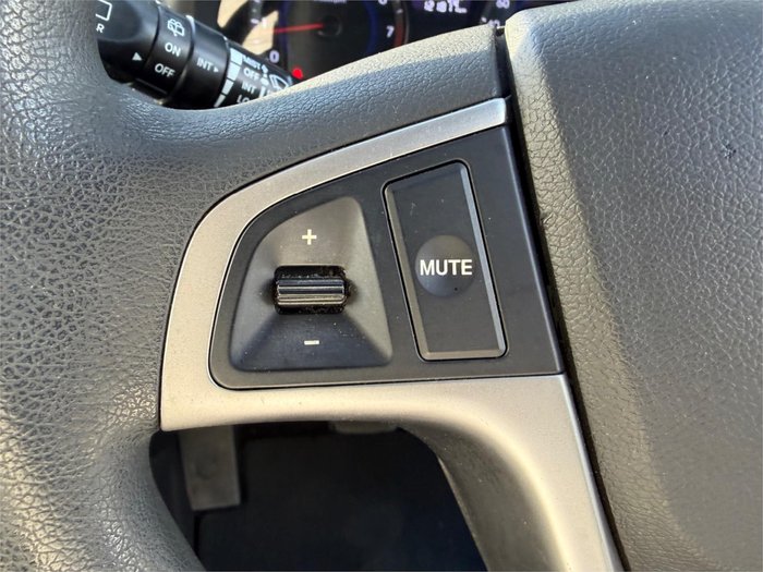 2014 HYUNDAI ACCENT ACTIVE