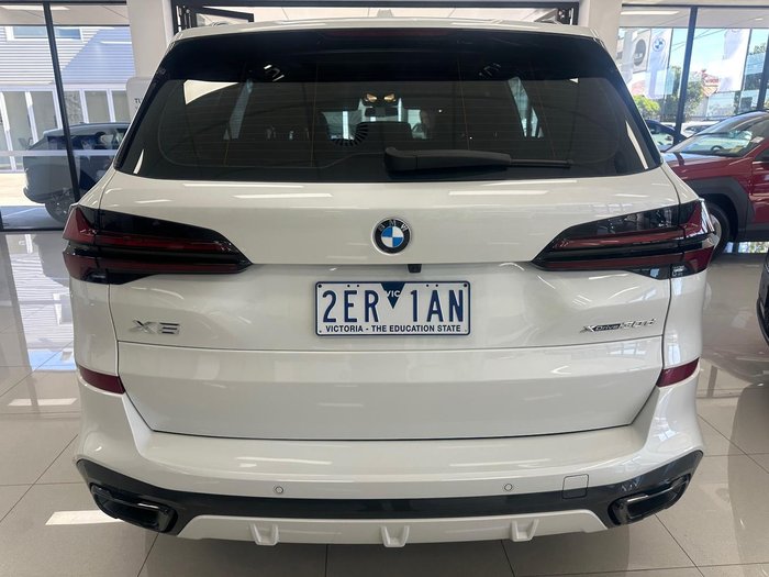 2025 BMW X5 xDrive30d M Sport G05 LCI 4X4 Constant Alpine White
