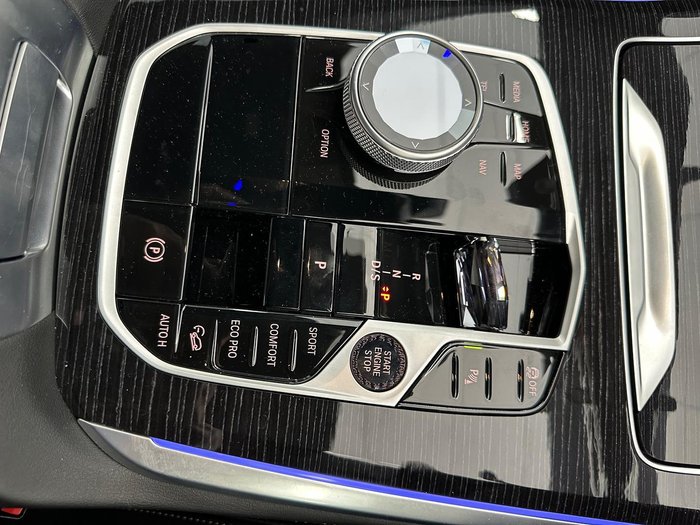 2025 BMW X5 xDrive30d M Sport G05 LCI 4X4 Constant Alpine White