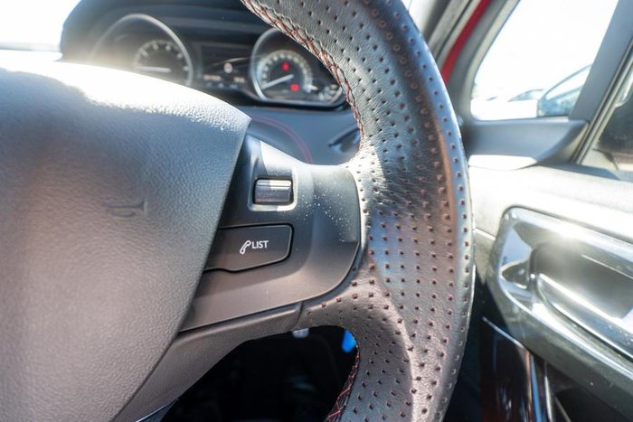 2013 Peugeot 208 GTi