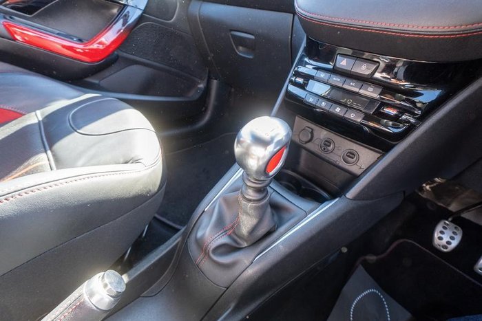 2013 Peugeot 208 GTi
