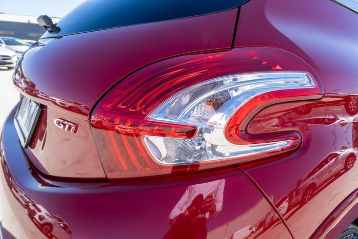 2013 Peugeot 208 GTi