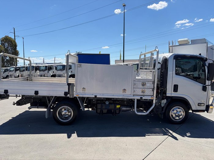 2018 Isuzu N Series NPR 45/55-155 Tradepack