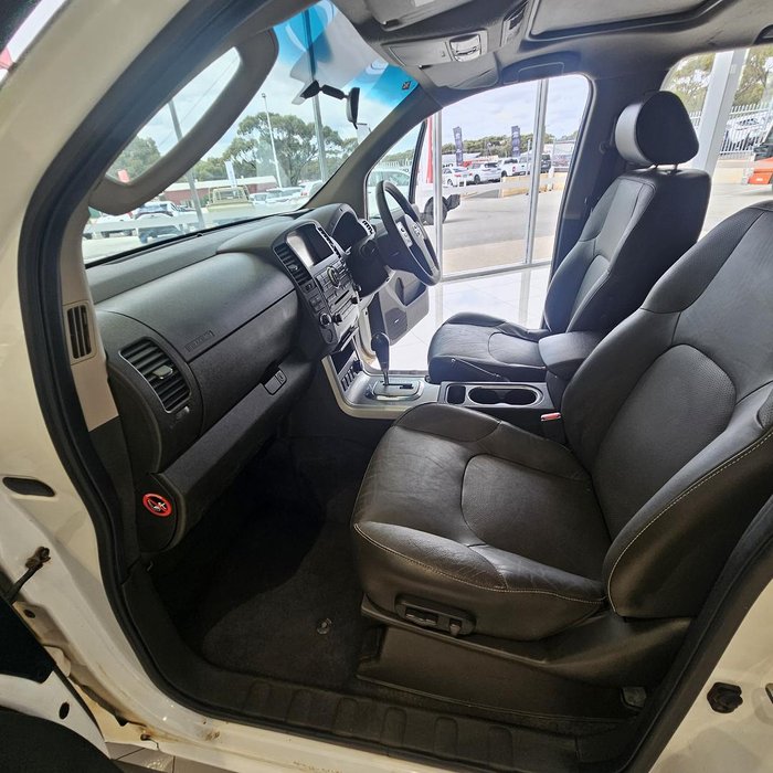 2014 Nissan Navara Titanium